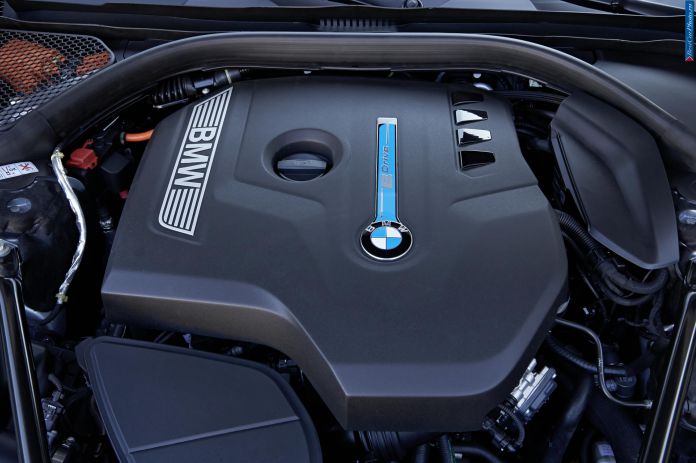2016 BMW 740le - фотография 17 из 29 2016 BMW 740le - фотография 17 из 29