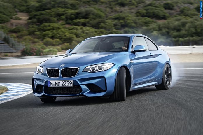 2016 BMW M2 Coupe - фотография 14 из 64 2016 BMW M2 Coupe - фотография 14 из 64