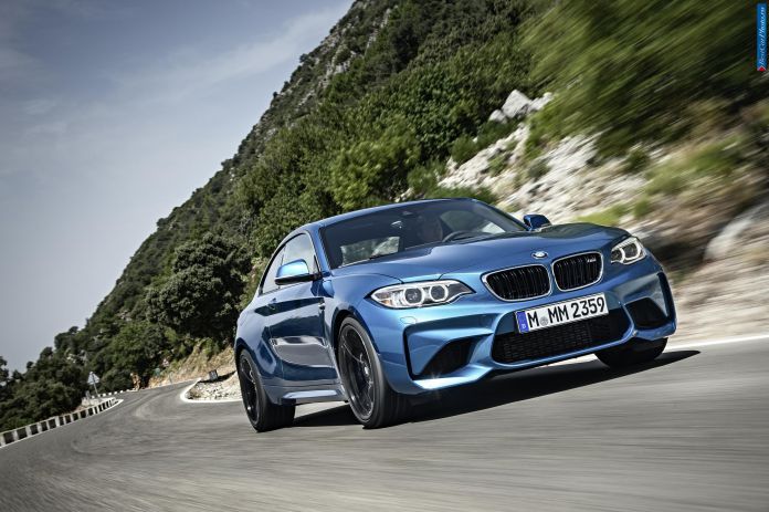 2016 BMW M2 Coupe - фотография 15 из 64 2016 BMW M2 Coupe - фотография 15 из 64