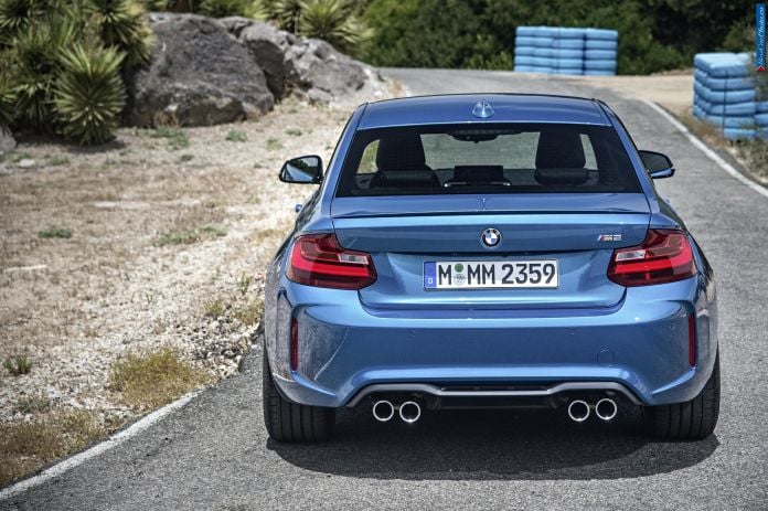 2016 BMW M2 Coupe - фотография 24 из 64 2016 BMW M2 Coupe - фотография 24 из 64