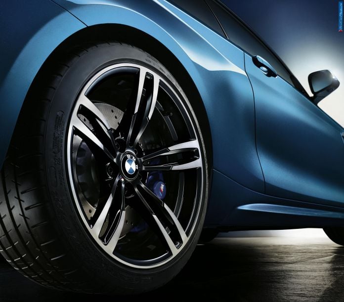 2016 BMW M2 Coupe - фотография 43 из 64