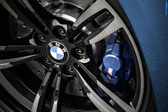 2016 BMW M2 Coupe - фотография 44 из 64