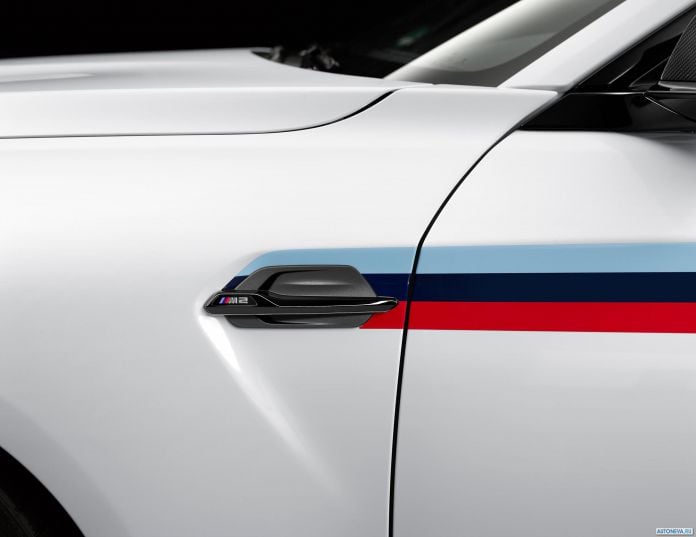 2016 BMW M2 Coupe M Performance Parts - фотография 9 из 14