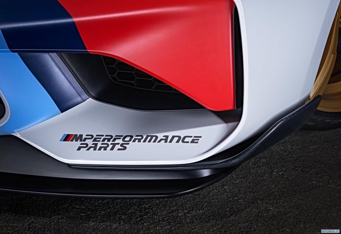 2016 BMW M4 MotoGP Safety Car - фотография 7 из 14 2016 BMW M4 MotoGP Safety Car - фотография 7 из 14