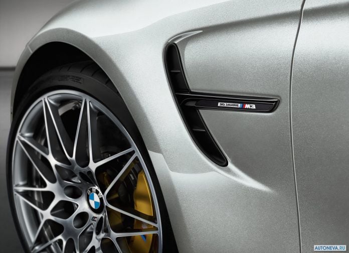 2016 BMW M3 30 Jahre - фотография 18 из 19