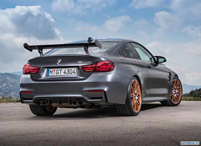 2016 BMW M4 GTS - фотография 45 из 143