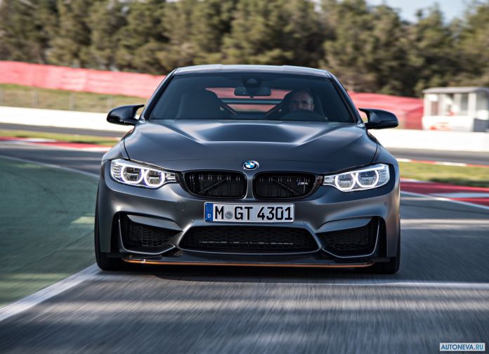 2016 BMW M4 GTS - фотография 58 из 143 2016 BMW M4 GTS - фотография 58 из 143