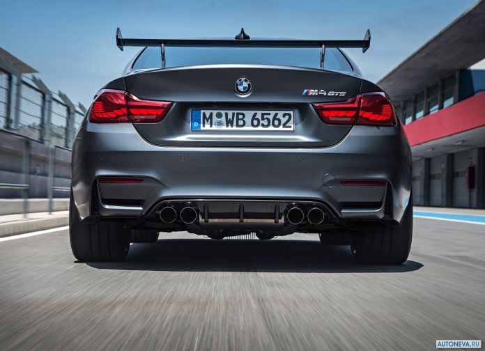 2016 BMW M4 GTS - фотография 62 из 143