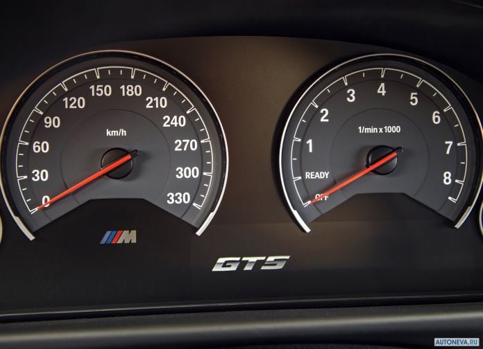 2016 BMW M4 GTS - фотография 89 из 143