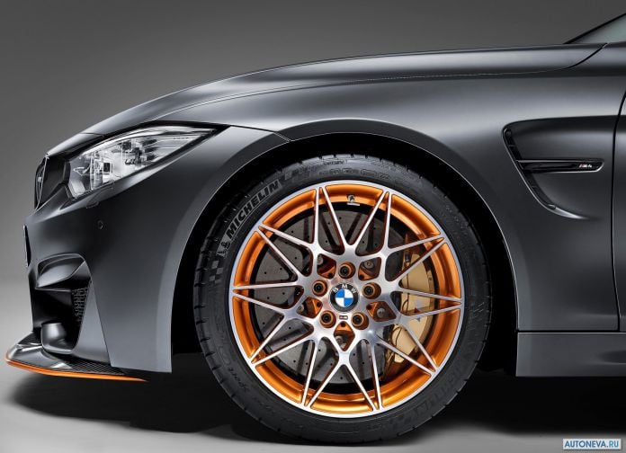 2016 BMW M4 GTS - фотография 116 из 143 2016 BMW M4 GTS - фотография 116 из 143