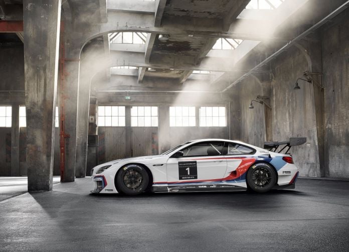 2016 BMW M6 GT3 - фотография 3 из 32