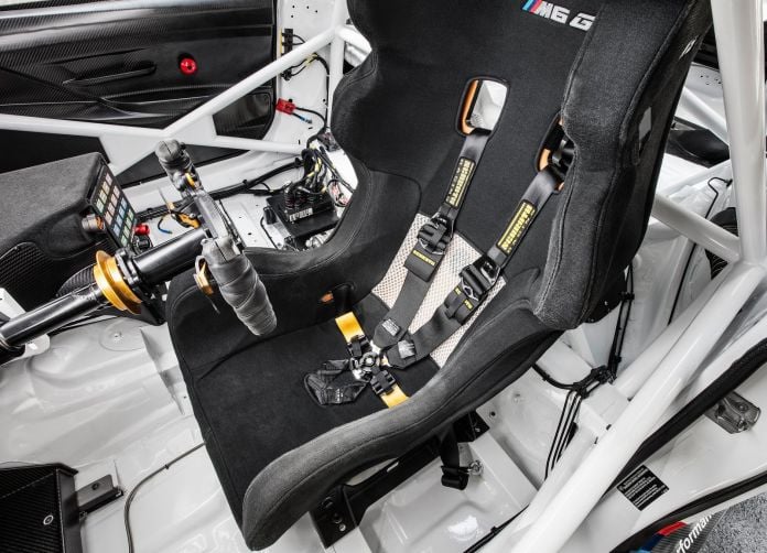2016 BMW M6 GT3 - фотография 21 из 32