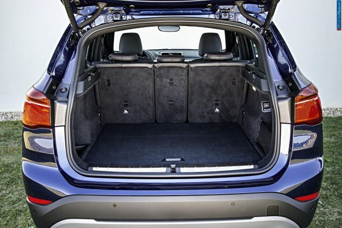 2016 BMW X1 - фотография 52 из 76 2016 BMW X1 - фотография 52 из 76
