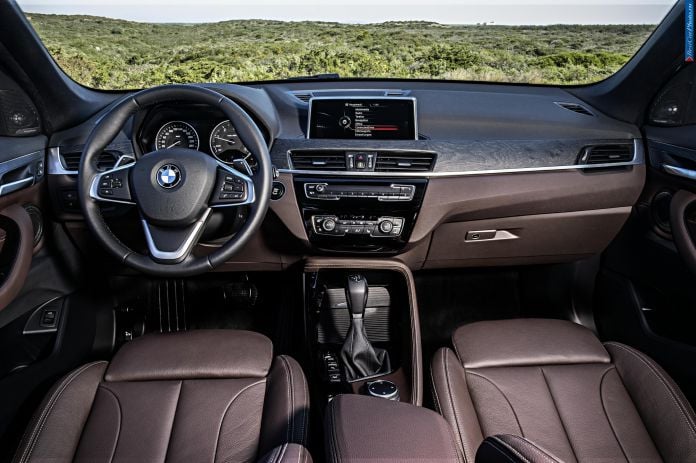 2016 BMW X1 - фотография 55 из 76 2016 BMW X1 - фотография 55 из 76