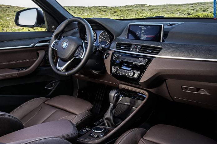 2016 BMW X1 - фотография 57 из 76 2016 BMW X1 - фотография 57 из 76