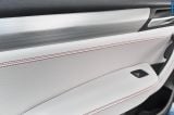 bmw_2016_x4_m40i_089.jpg