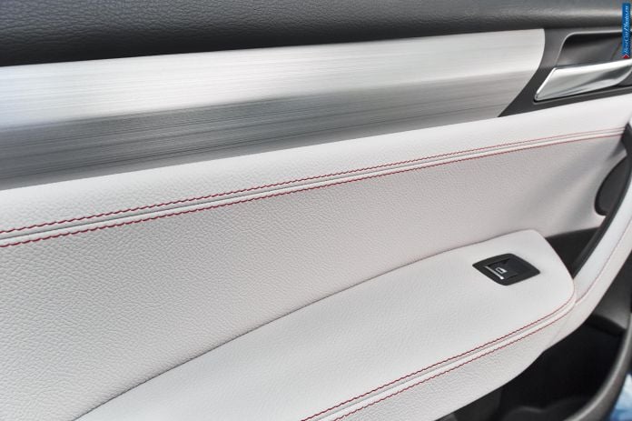 2016 BMW X4 M40i - фотография 89 из 165