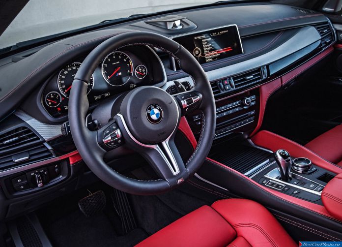 2016 BMW X5 M - фотография 26 из 32