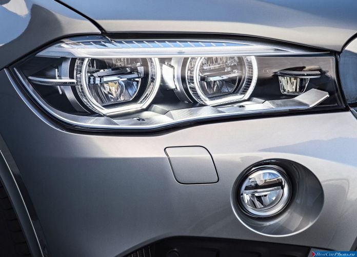 2016 BMW X5 M - фотография 27 из 32 2016 BMW X5 M - фотография 27 из 32