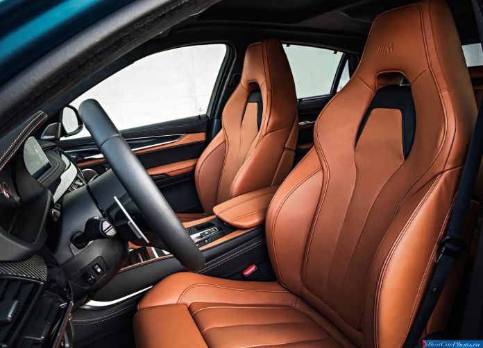 2016 BMW X6 M - фотография 27 из 36