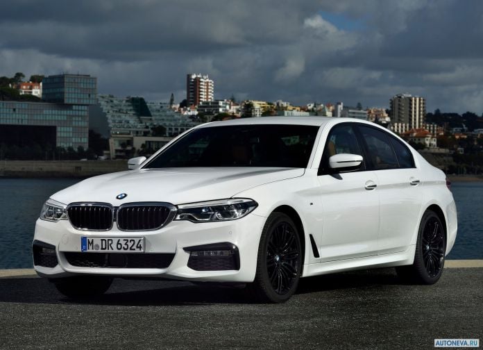 2017 BMW 5-series - фотография 8 из 255