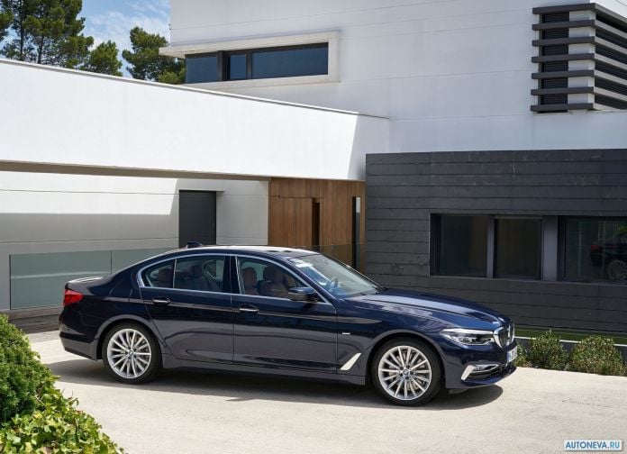 2017 BMW 5-series - фотография 13 из 255 2017 BMW 5-series - фотография 13 из 255