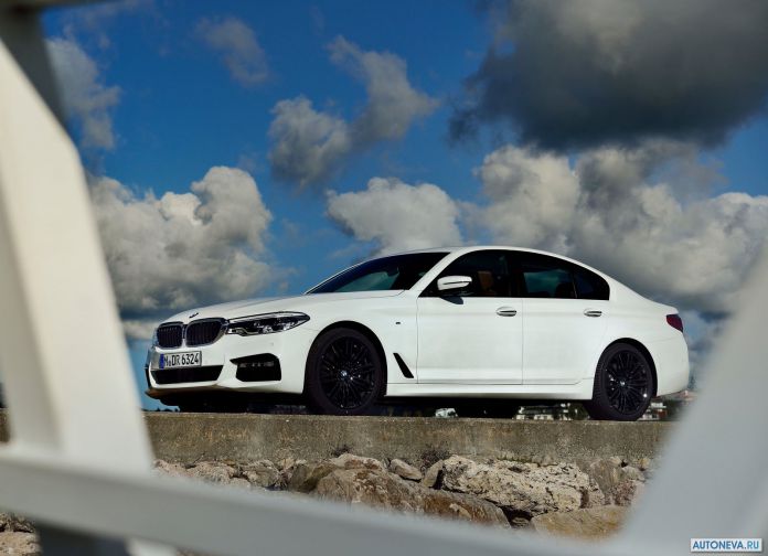2017 BMW 5-series - фотография 19 из 255 2017 BMW 5-series - фотография 19 из 255