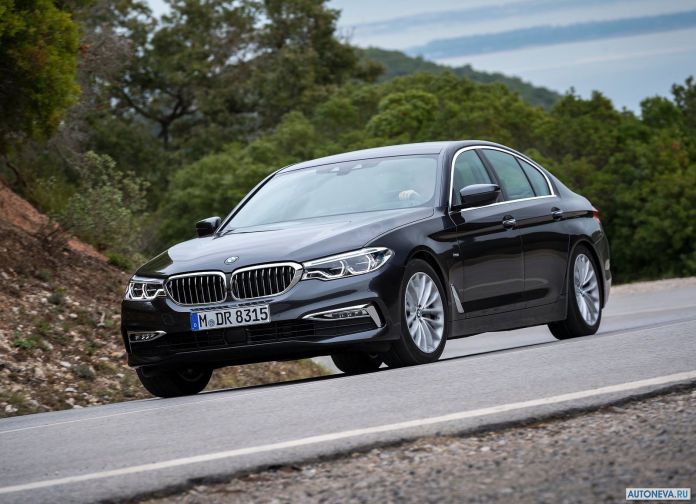 2017 BMW 5-series - фотография 37 из 255