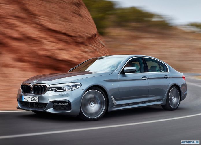 2017 BMW 5-series - фотография 39 из 255