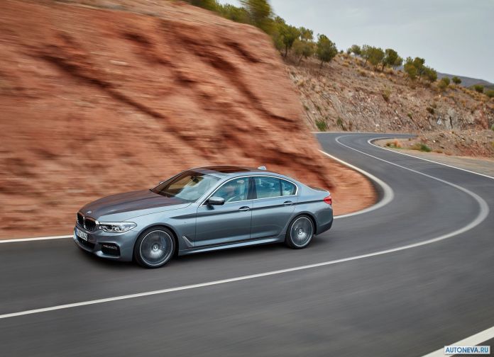 2017 BMW 5-series - фотография 54 из 255