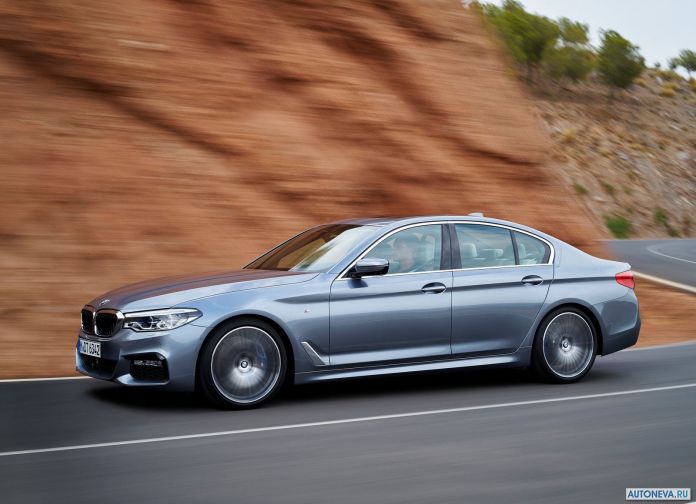 2017 BMW 5-series - фотография 55 из 255