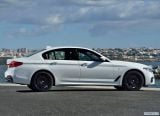 bmw_2017_5_series_080.jpg