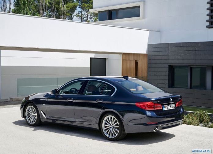 2017 BMW 5-series - фотография 94 из 255