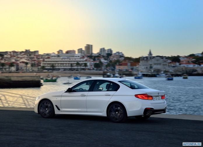 2017 BMW 5-series - фотография 105 из 255 2017 BMW 5-series - фотография 105 из 255