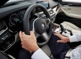 bmw_2017_5_series_160.jpg