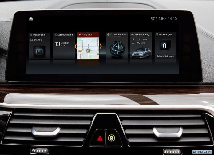2017 BMW 5-series - фотография 182 из 255