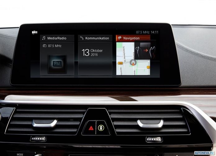 2017 BMW 5-series - фотография 183 из 255