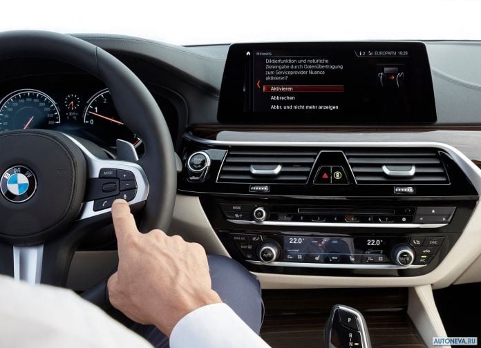 2017 BMW 5-series - фотография 189 из 255