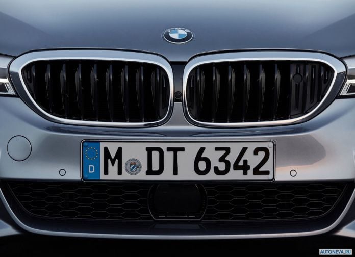2017 BMW 5-series - фотография 214 из 255