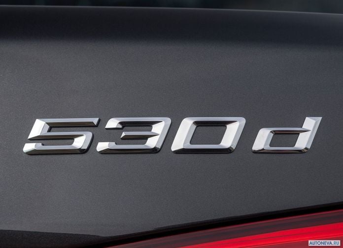 2017 BMW 5-series - фотография 221 из 255
