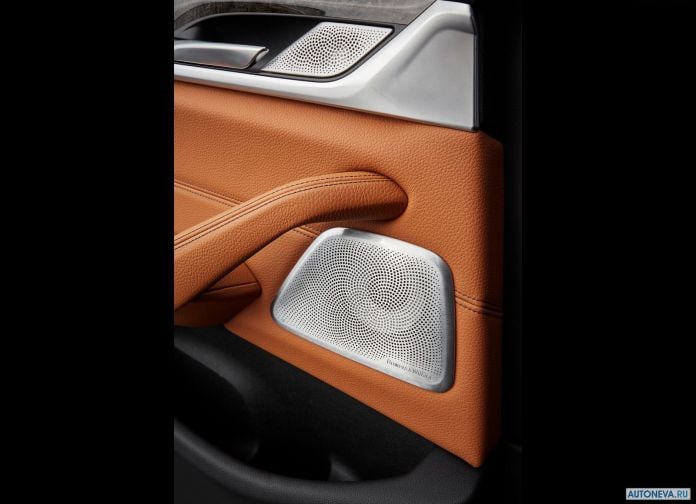 2017 BMW 5-series - фотография 234 из 255