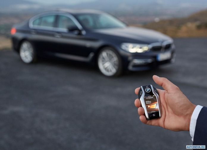 2017 BMW 5-series - фотография 237 из 255