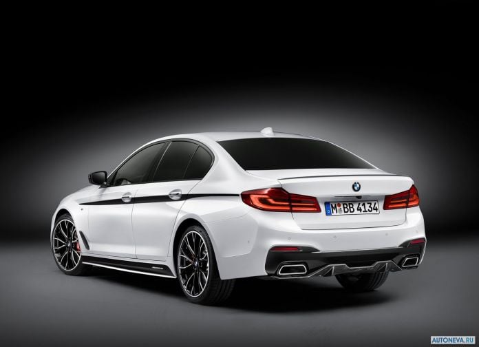 2017 BMW 5-series M Performance Parts - фотография 3 из 15