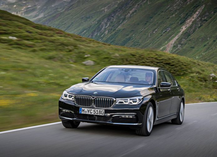 2017 BMW 740Le XDrive iPerformance - фотография 5 из 36 2017 BMW 740Le XDrive iPerformance - фотография 5 из 36