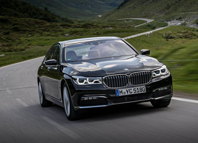 2017 BMW 740Le XDrive iPerformance - фотография 7 из 36 2017 BMW 740Le XDrive iPerformance - фотография 7 из 36