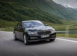 bmw_2017_740le_xdrive_iperformance_011.jpg
