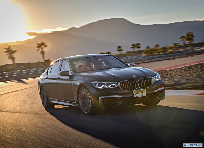 2017 BMW M760Li xDrive - фотография 24 из 203 2017 BMW M760Li xDrive - фотография 24 из 203