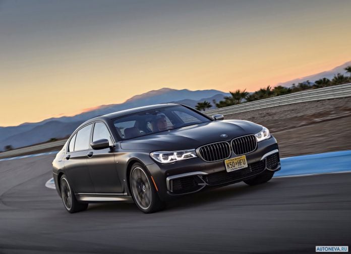 2017 BMW M760Li xDrive - фотография 33 из 203 2017 BMW M760Li xDrive - фотография 33 из 203