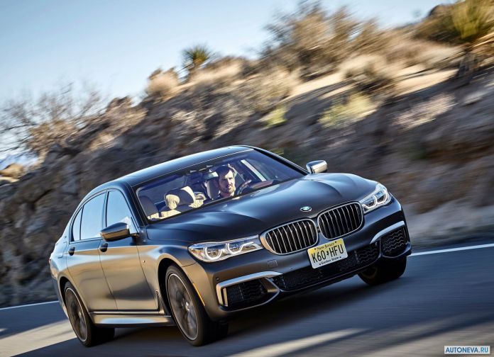 2017 BMW M760Li xDrive - фотография 41 из 203