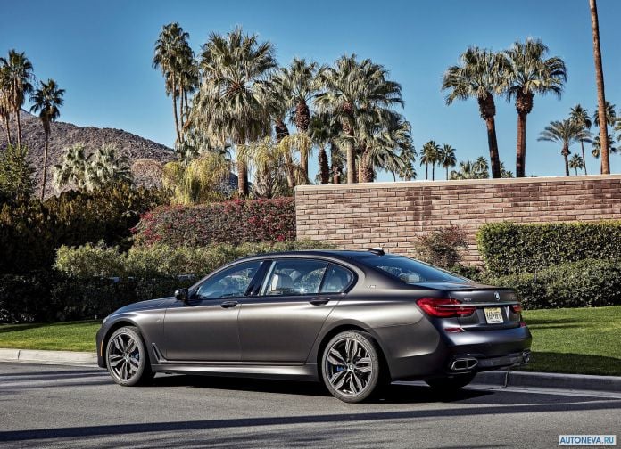 2017 BMW M760Li xDrive - фотография 93 из 203